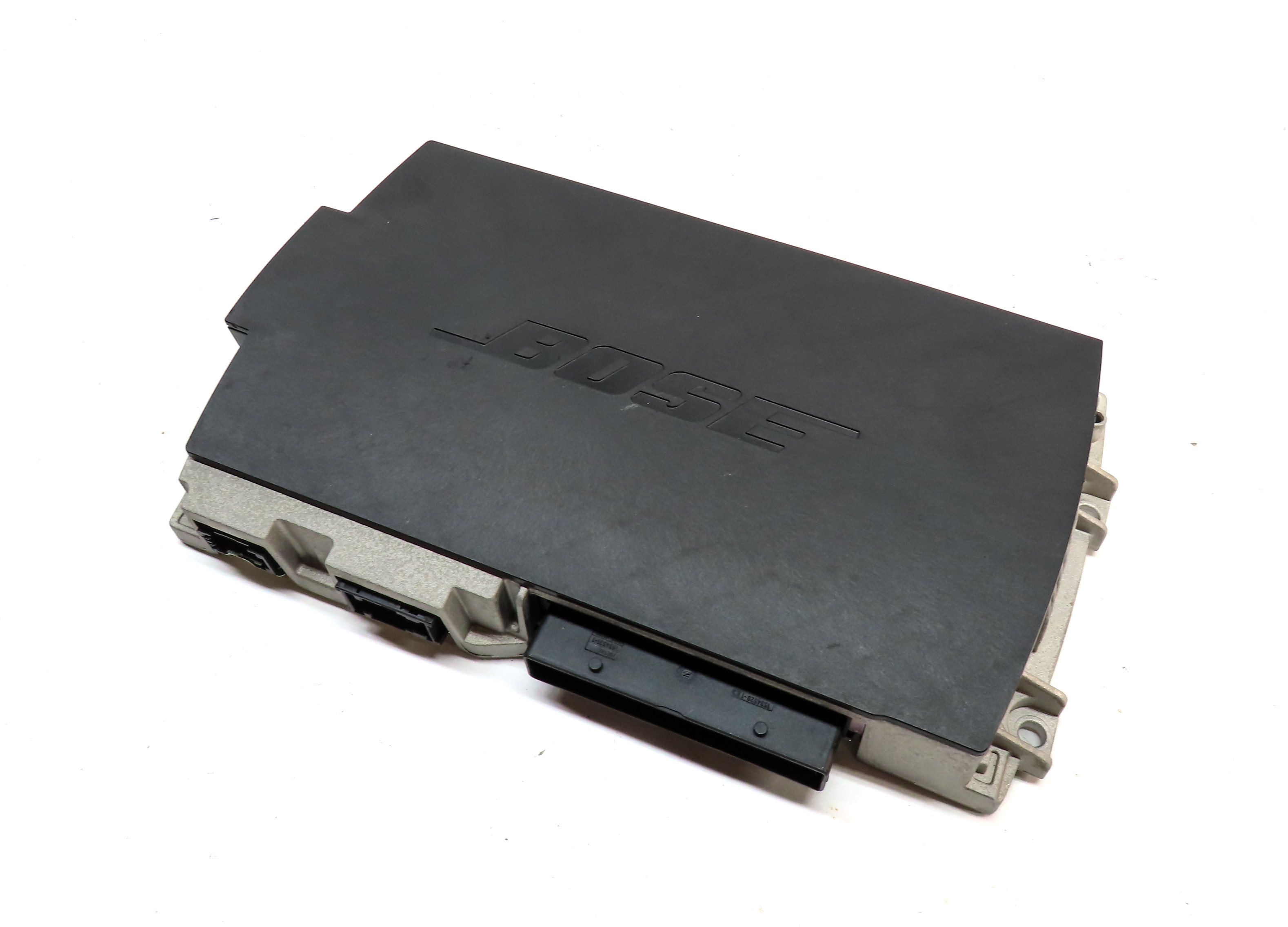 2010-2012 AUDI Q7 (4L) BOSE AUDIO AMP AMPLIFIER (4L0035223F / 4L0035223G) — exact item pictured